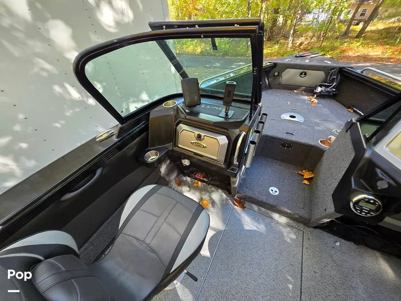 Slide: The Image of Lund 1975 Tyee 2023 - 15982985