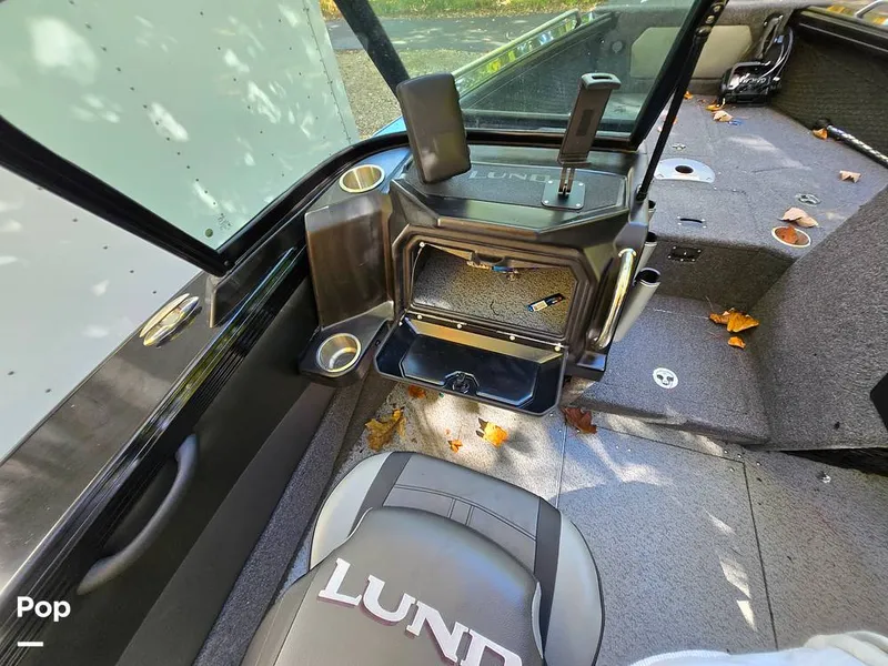 Slide: The Image of Lund 1975 Tyee 2023 - 15982987