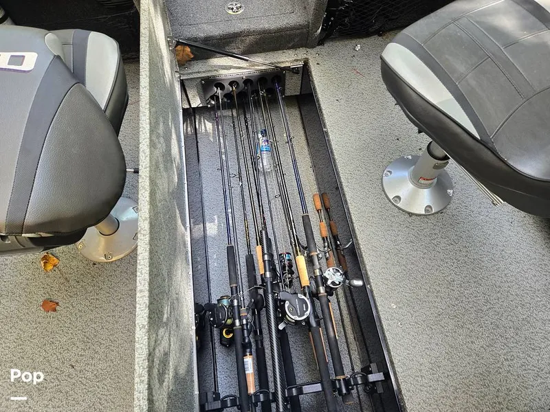 Slide: The Image of Lund 1975 Tyee 2023 - 15982993