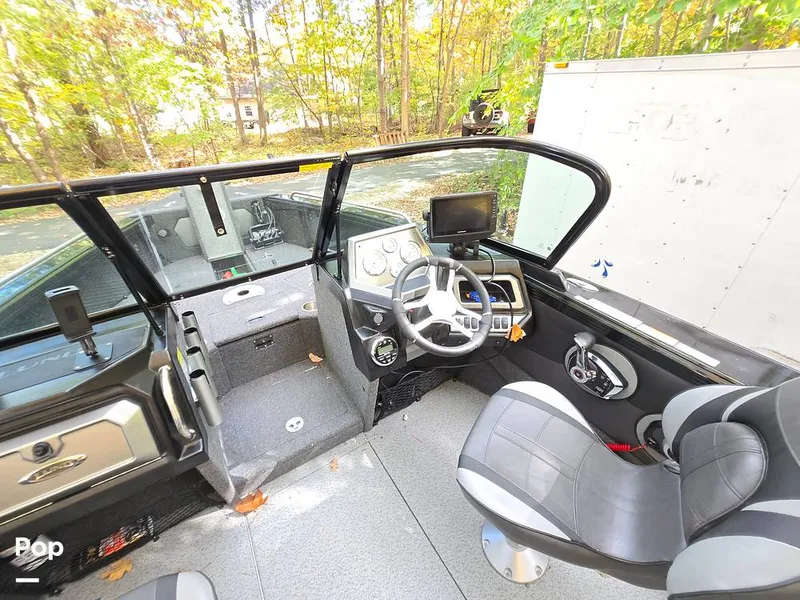 Slide: The Image of Lund 1975 Tyee 2023 - 15983006