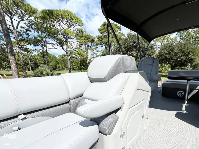 Slide: The Image of Armrests - 15940263