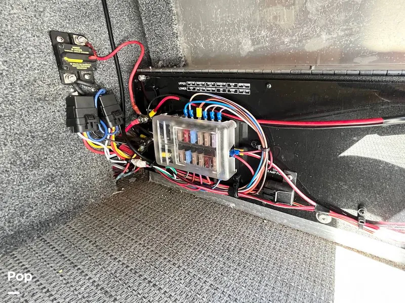 Slide: The Image of Fuse Panel - 15940246