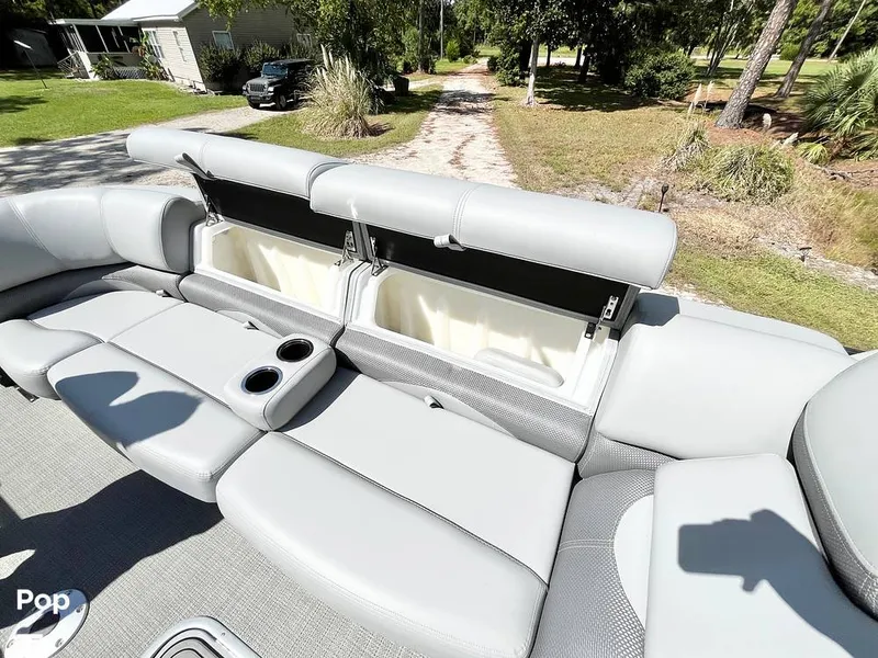 Slide: The Image of Beverage Holders - 15940259