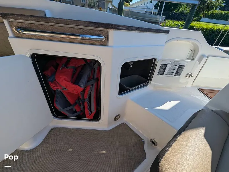 Slide: The Image of Sea Ray SDX 290 2018 - 15986795