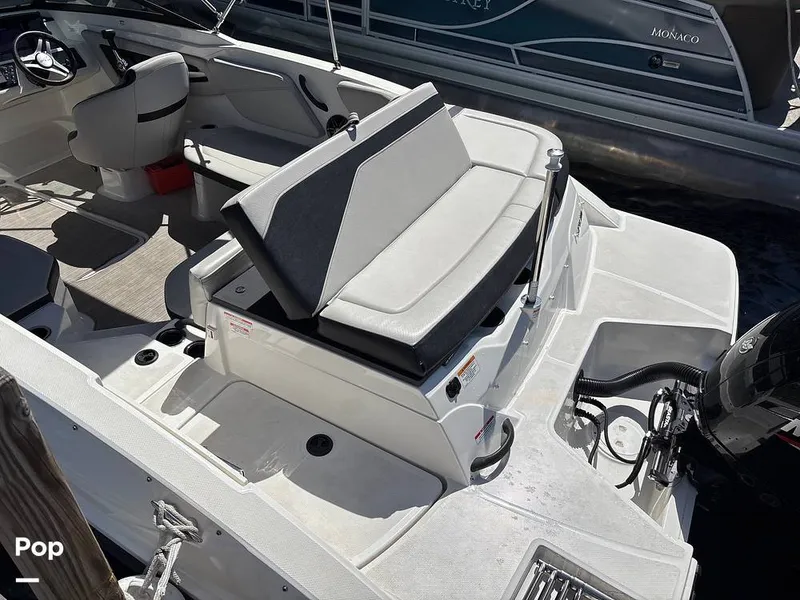 Slide: The Image of Sea Ray SPX 210 OB 2024 - 15902362