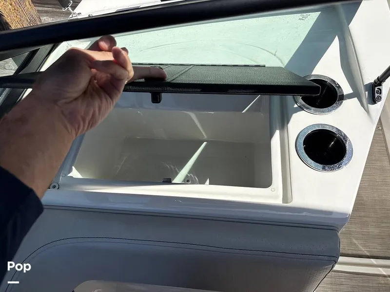 Slide: The Image of Sea Ray SPX 210 OB 2024 - 15902365