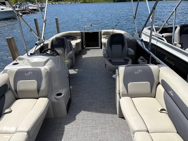 Slide: The Image of Barletta Aria 24QC 2024 - 15902480