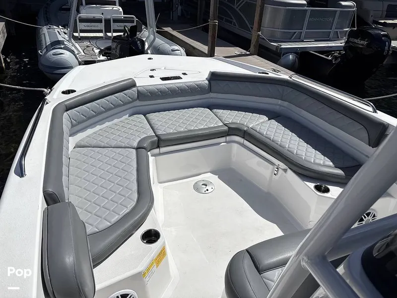 Slide: The Image of NauticStar 231H 2025 - 15902699