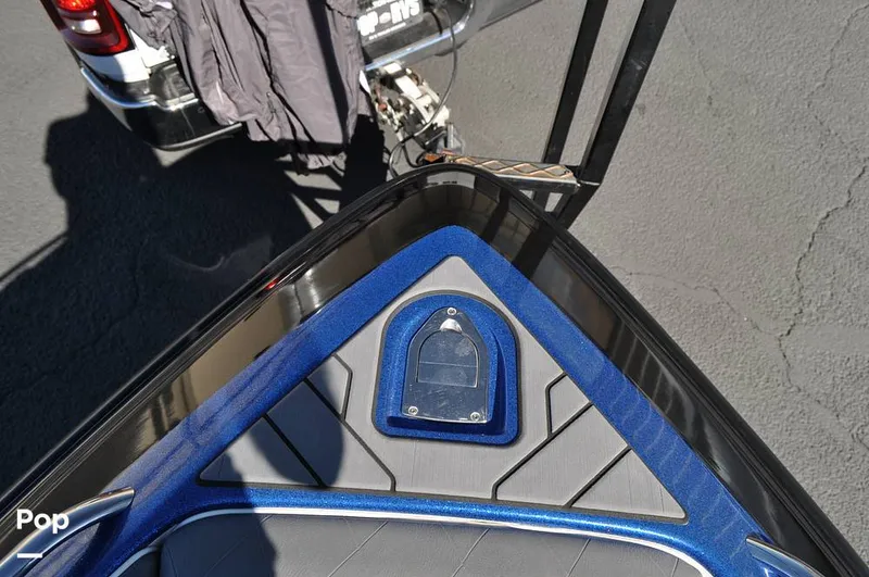 Slide: The Image of Malibu Sunscape 25 LSV 2004 - 15961198