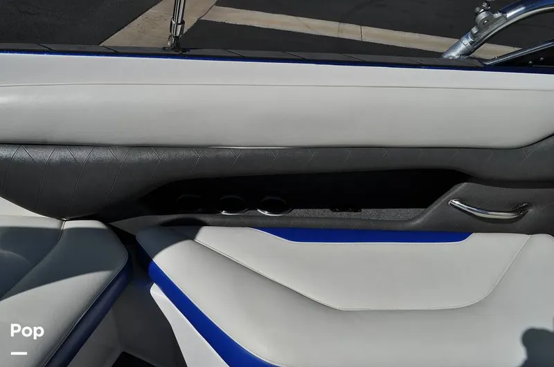 Slide: The Image of Malibu Sunscape 25 LSV 2004 - 15961203