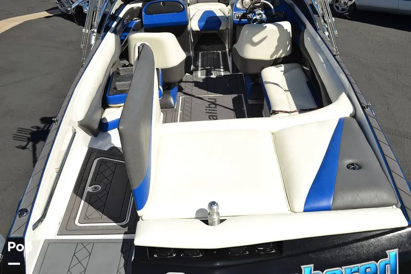 Slide: The Image of Malibu Sunscape 25 LSV 2004 - 15961218