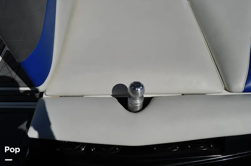 Slide: The Image of Malibu Sunscape 25 LSV 2004 - 15961141