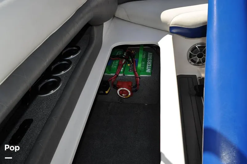 Slide: The Image of Malibu Sunscape 25 LSV 2004 - 15961151