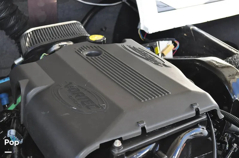 Slide: The Image of Malibu Sunscape 25 LSV 2004 - 15961156