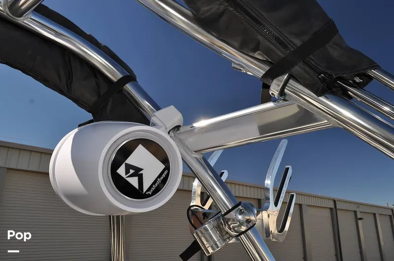 Slide: The Image of Malibu Sunscape 25 LSV 2004 - 15961177