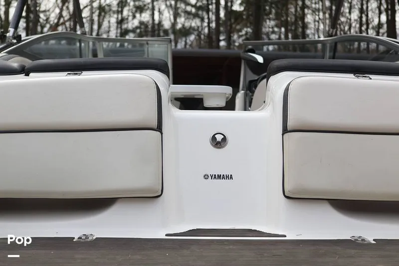 Slide: The Image of Yamaha AR240 HO 2013 - 16296010