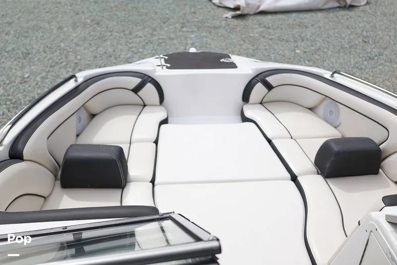 Slide: The Image of Yamaha AR240 HO 2013 - 16296027