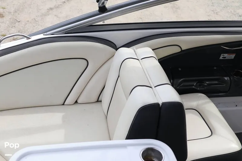 Slide: The Image of Yamaha AR240 HO 2013 - 16296041