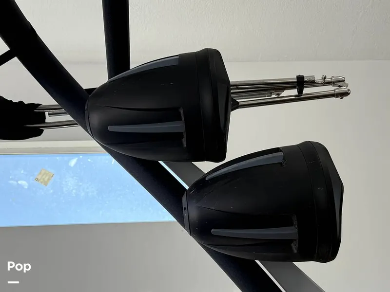 Slide: The Image of Malibu 26 LSV 2023 - 15952505