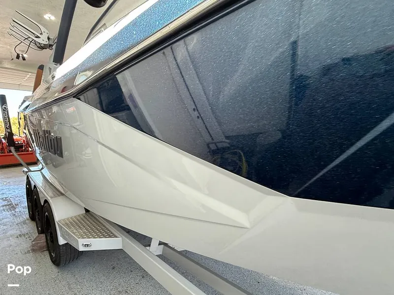 Slide: The Image of Malibu 26 LSV 2023 - 15952731