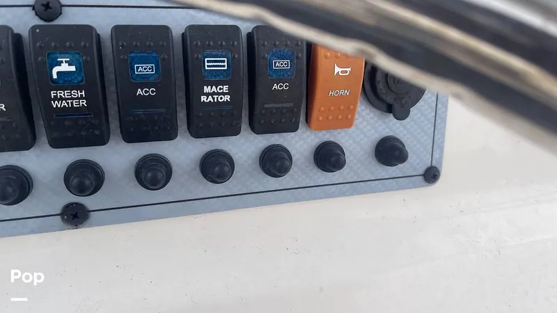 Slide: The Image of Key West 239FS 2021 - 15946900