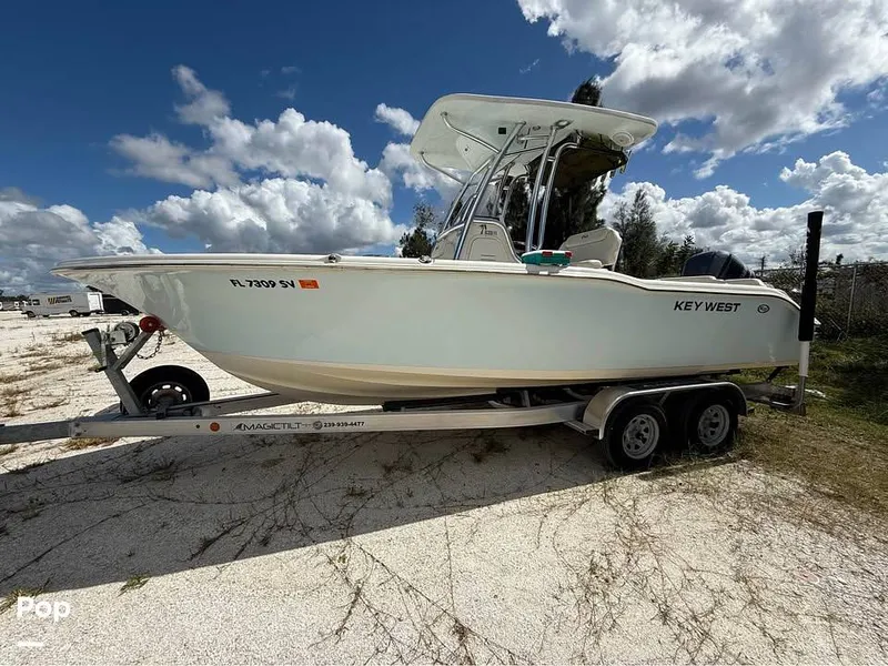 Slide: The Image of Stern Seating - 15946927