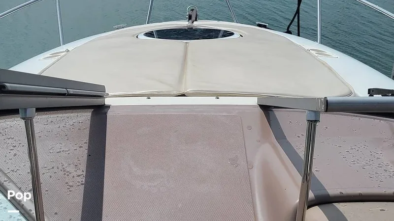 Slide: The Image of Regal Commodore 2665 2002 - 16001777