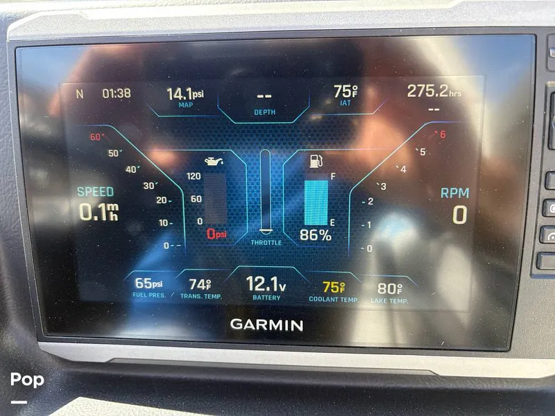 Slide: The Image of Garmin - 15978107