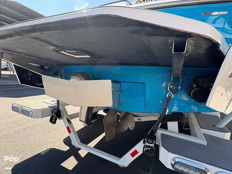 Slide: The Image of Surf Gate - 15978112