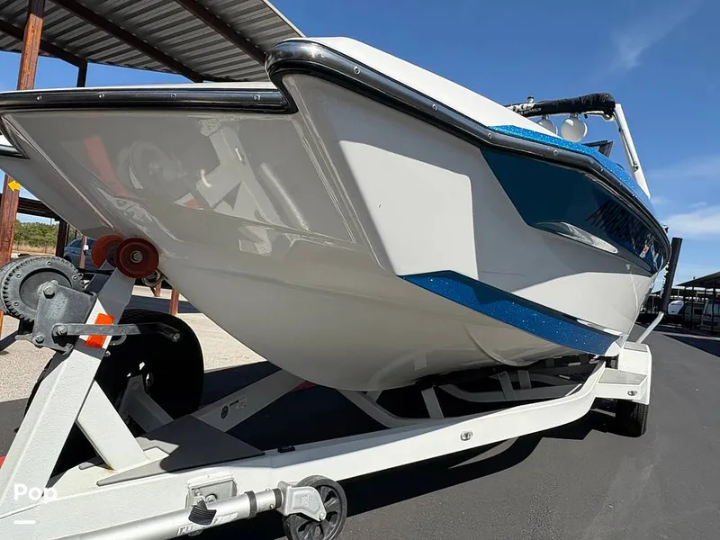 Slide: The Image of Axis A22 2022 - 15978099