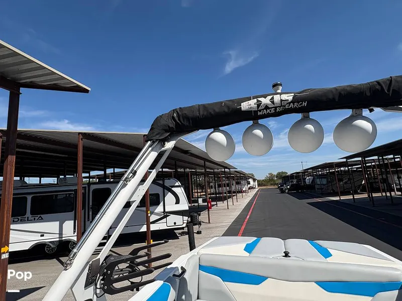 Slide: The Image of Axis A22 2022 - 15978172