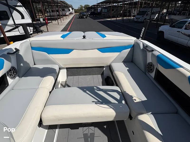 Slide: The Image of Movable Cushion - 15978174