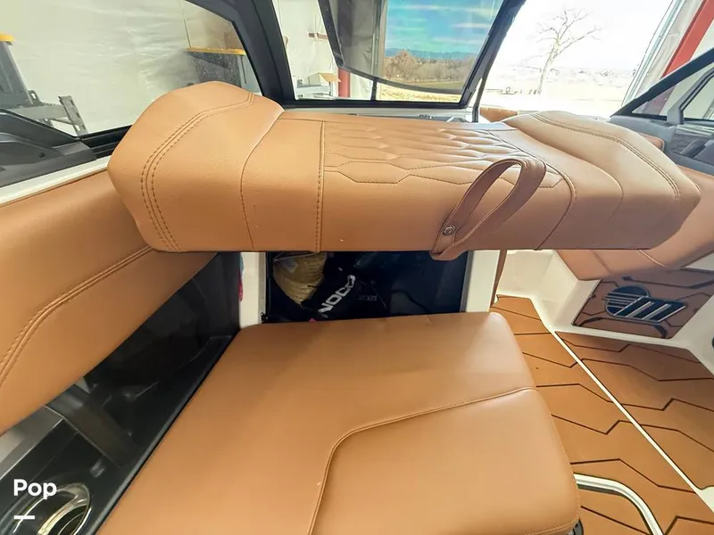 Slide: The Image of Malibu Wakesetter 24 MXZ 2025 - 16049662