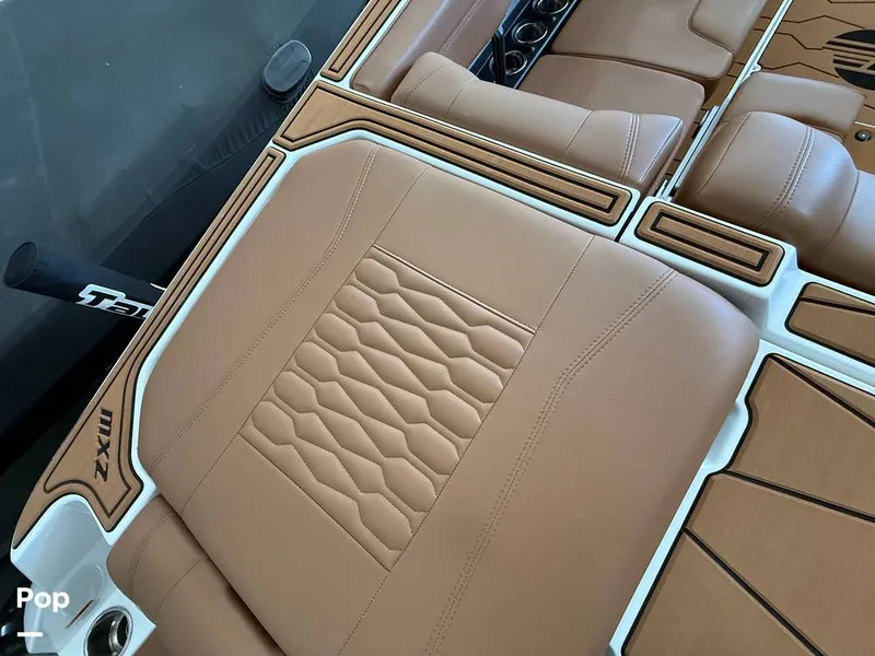 Slide: The Image of Malibu Wakesetter 24 MXZ 2025 - 16049671