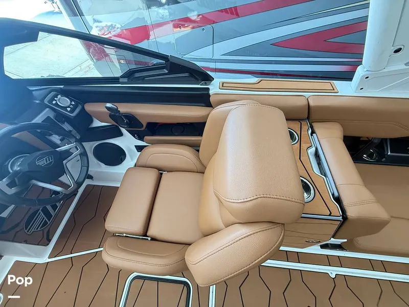 Slide: The Image of Malibu Wakesetter 24 MXZ 2025 - 16049648