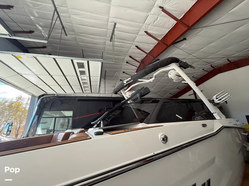 Slide: The Image of Malibu Wakesetter 24 MXZ 2025 - 16049911