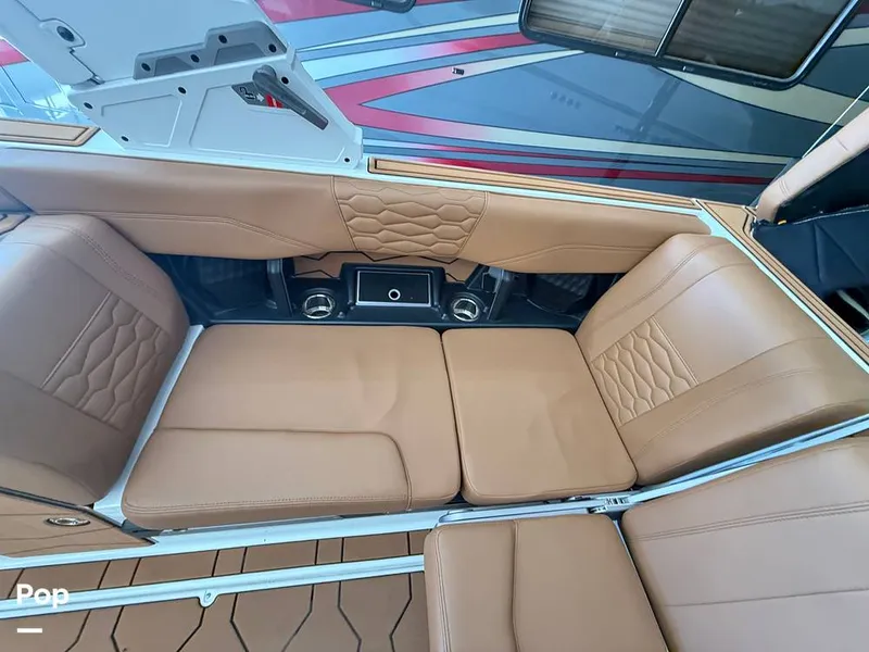 Slide: The Image of Malibu Wakesetter 24 MXZ 2025 - 16049942