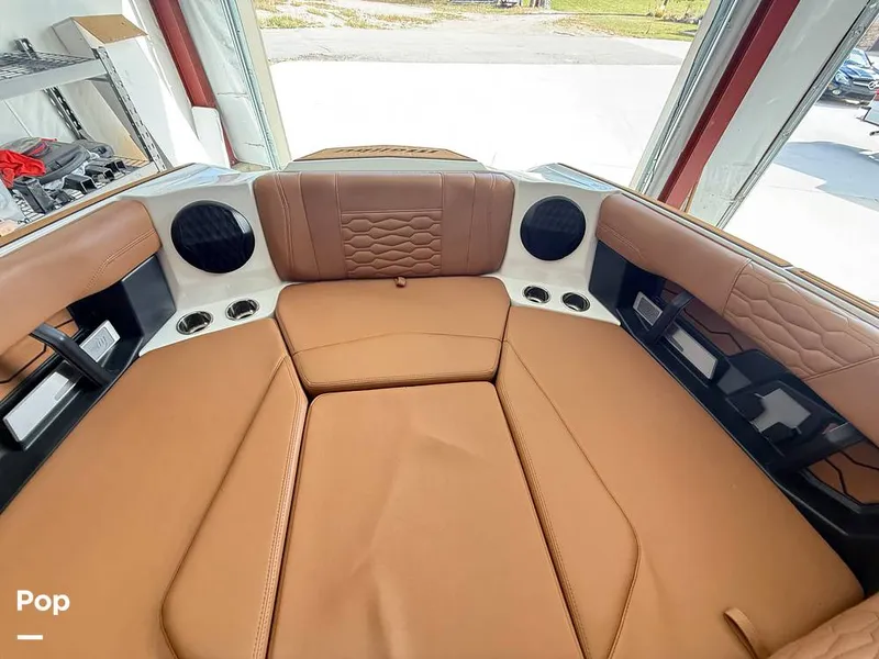 Slide: The Image of Malibu Wakesetter 24 MXZ 2025 - 16049651