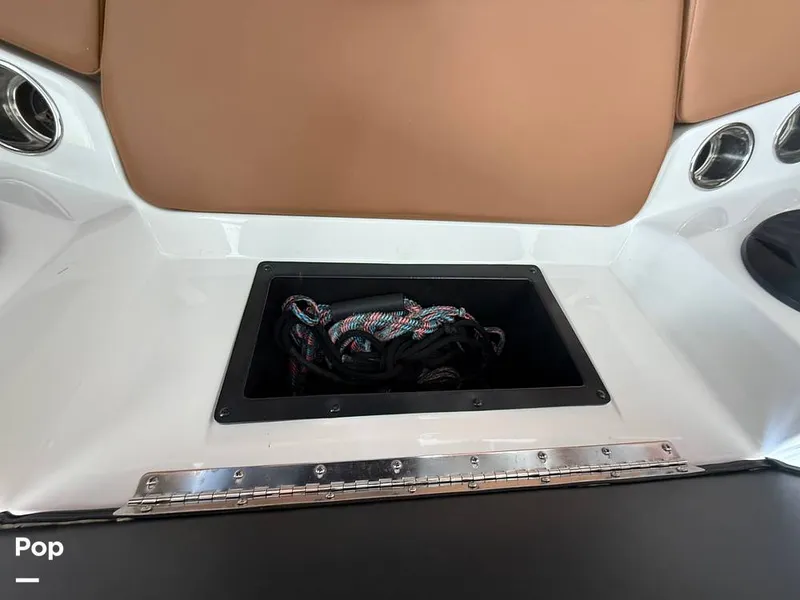 Slide: The Image of Malibu Wakesetter 24 MXZ 2025 - 16049963