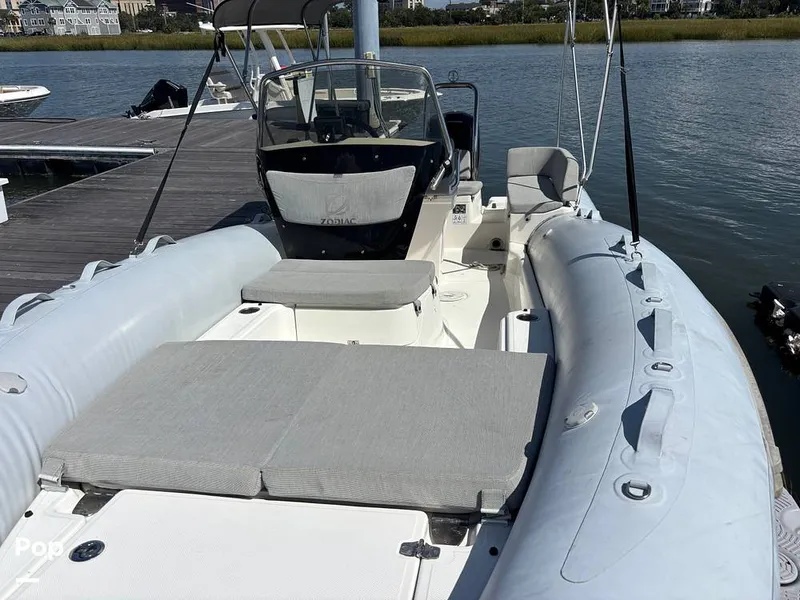 Slide: The Image of Zodiac N-ZO 680 2023 - 15908093