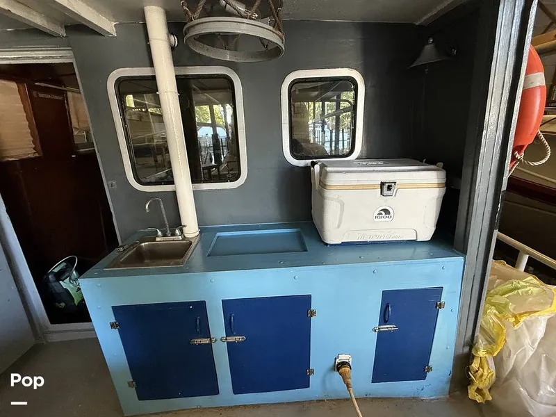 Slide: The Image of Chedabucto 41 1983 - 16002610