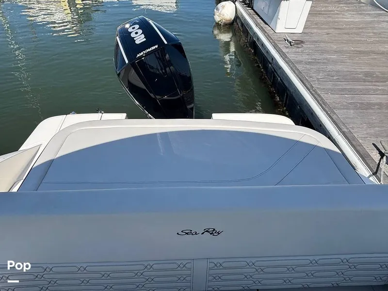 Slide: The Image of Sea Ray SPX 210 2025 - 15907669