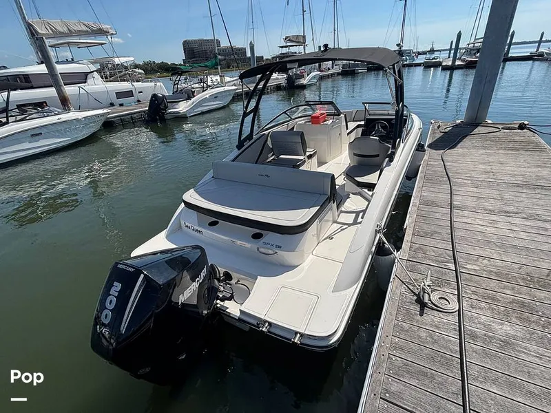 Slide: The Image of Sea Ray SPX 210 2025 - 15907647