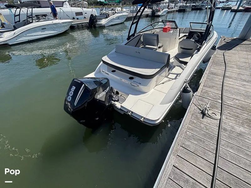 Slide: The Image of Sea Ray SPX 210 2025 - 15907649