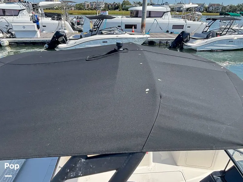 Slide: The Image of Sea Ray SPX 210 2025 - 15907655