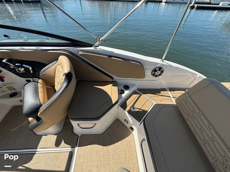 Slide: The Image of Sea Ray SPX 210 2025 - 15907374