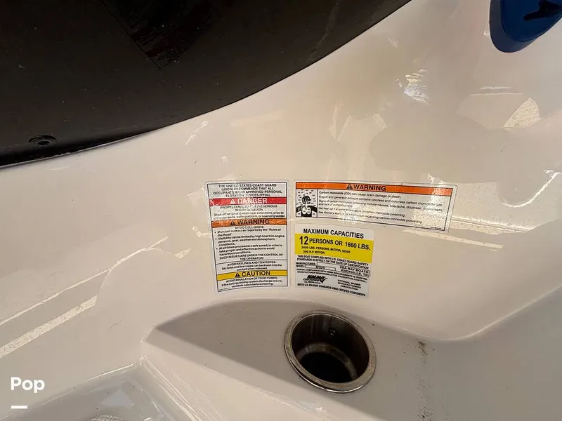 Slide: The Image of Sea Ray SPX 210 2025 - 15907375