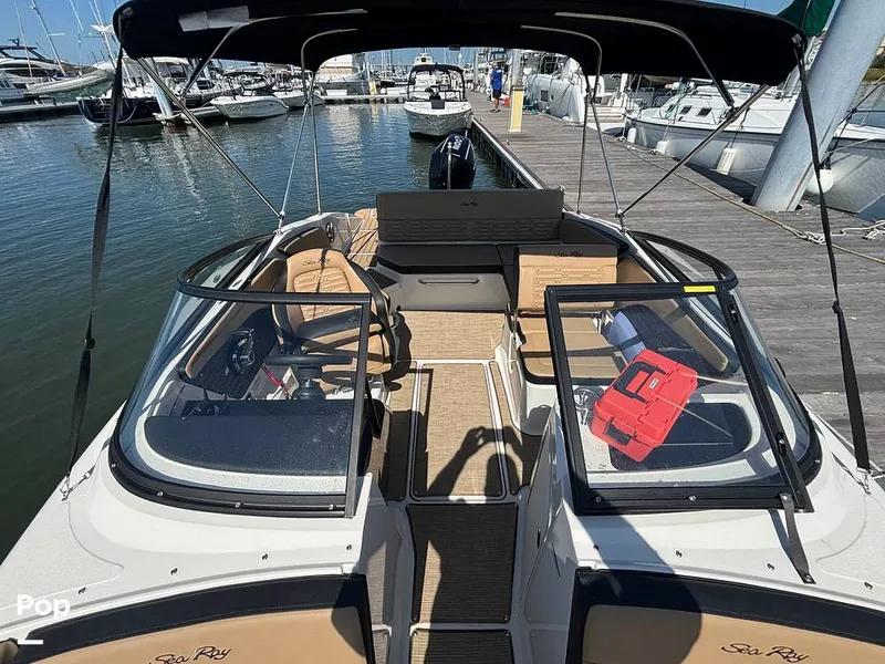 Slide: The Image of Sea Ray SPX 210 2025 - 15907364