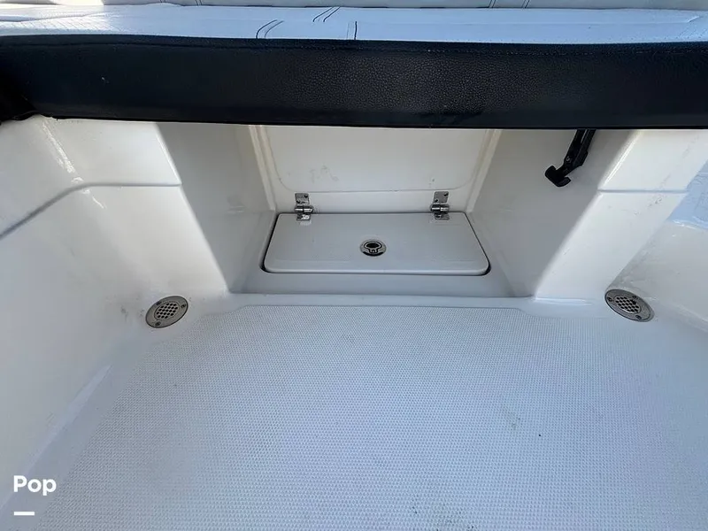 Slide: The Image of Sea Ray SPX 230 OB 2025 - 15907330