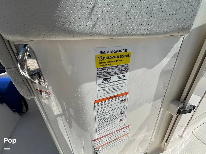 Slide: The Image of Sea Ray SPX 230 OB 2025 - 15907331